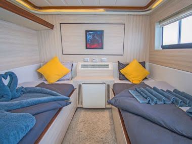M/Y SS Grand - Upper Deck Cabin